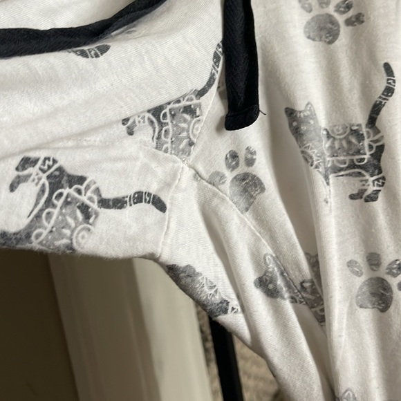 PJ Salvage Sz L Cuffed White & Black Cat Print Pajama Pants Only - Picture 3 of 13